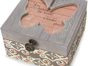 Pavilion Gift Company 41102 صندوق مجوهرات خاص لشخص ما على شكل فراشة منقوشة بالأرواح